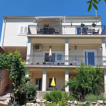 Gold Apartments Skradin Buitenkant foto